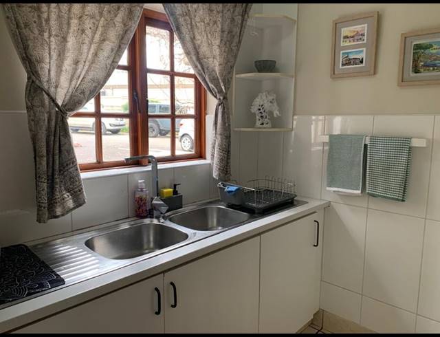 3 BEDROOM HOUSE FOR SALE IN VANDERBIJLPARK SW 5